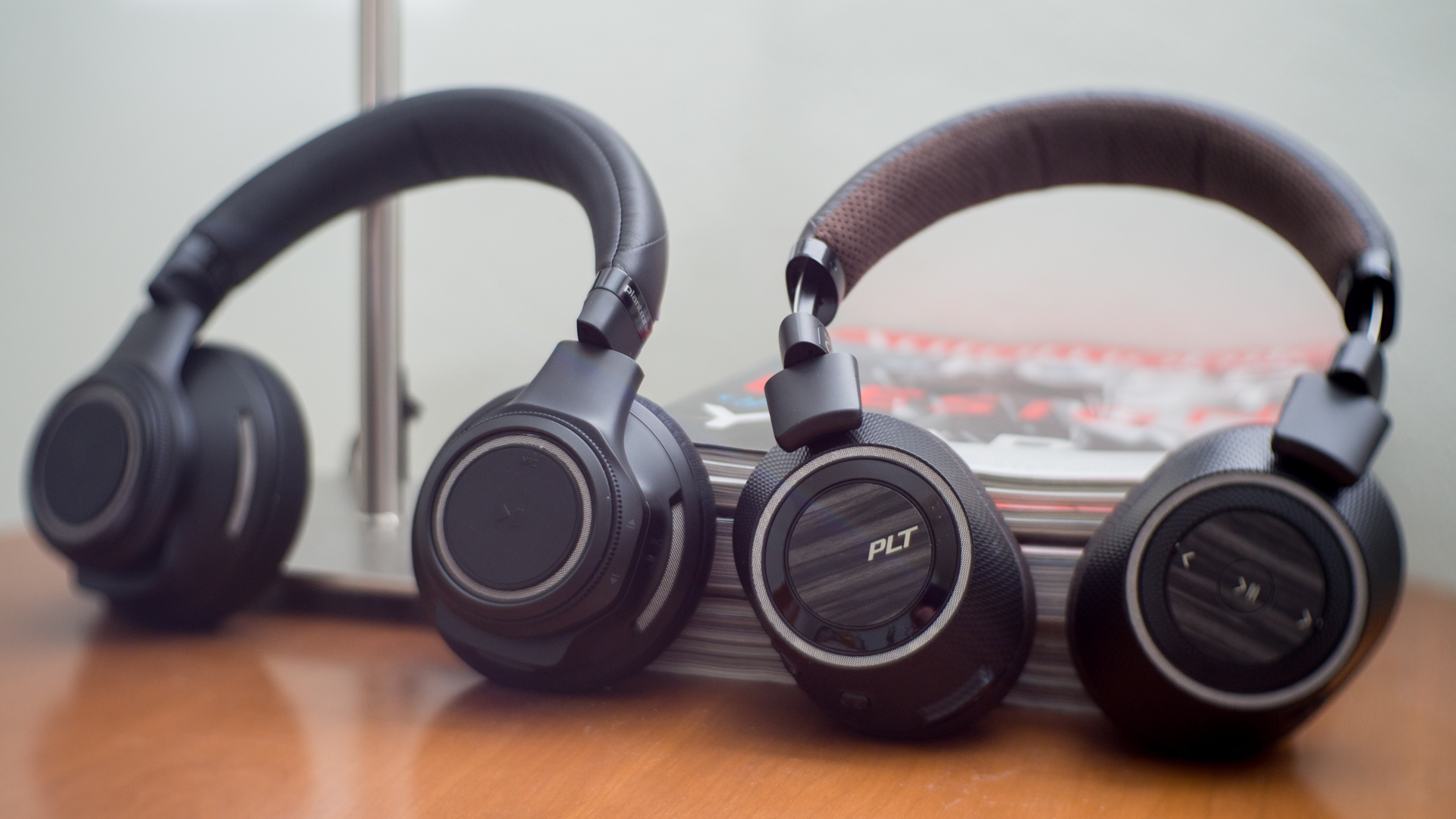 Which headphones (wired or wireless) are better?