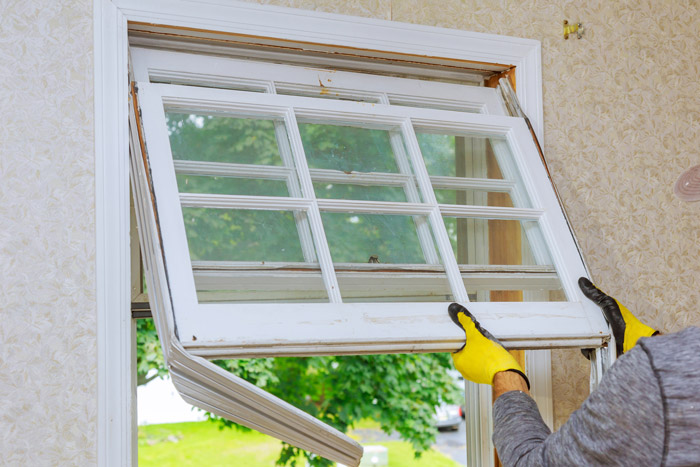 Identifying the Right Time for Window Replacement